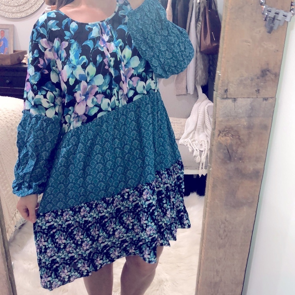 Soft surroundings size large blue and purple floral boho dress